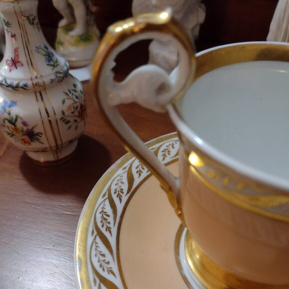 Stately Empire-Period (1830-1845) Porcelain Cup and Saucer, Germany - Picture 6 of 11